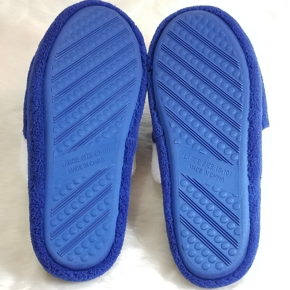 PLUSH Pom Pom Mule Slippers - Picture 5 of 6